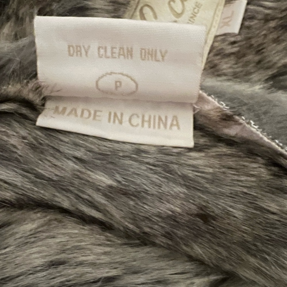 Skully Cream Tan Faux Shearling Vest with Fur Collar M - Picture 7 of 8